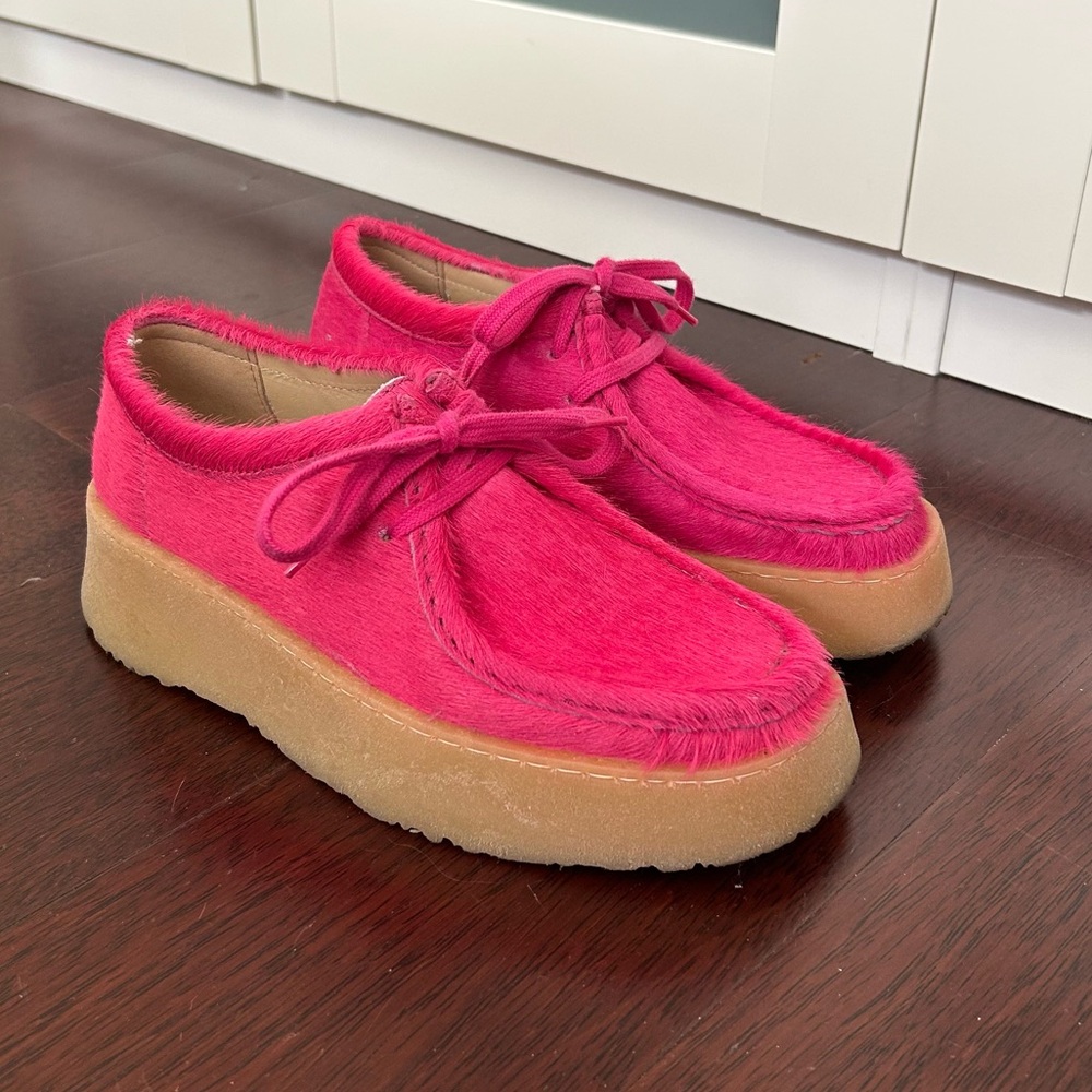 Zara Women's Pink Suede Shoes